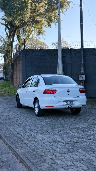 VOLKSWAGEN VOYAGE 1.0 2013/2014 RICARDINHO AUTOMÓVEIS MONTENEGRO / Carros no Vale
