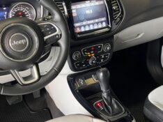 JEEP COMPASS 2.0 16V LIMITED 2020/2020 JOÃO CARROS MULTIMARCAS GUAPORÉ / Carros no Vale