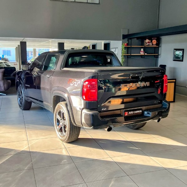 DODGE RAMPAGE 2.0 HURRICANE R/T 4 4X4 TURBO 4P AUTOMÁTICO 2024/2024 JOÃO CARROS MULTIMARCAS GUAPORÉ / Carros no Vale DODGE RAMPAGE 2.0 HURRICANE R/T 4 4X4 TURBO 4P AUTOMÁTICO 2024/2024 JOÃO CARROS MULTIMARCAS GUAPORÉ / Carros no Vale