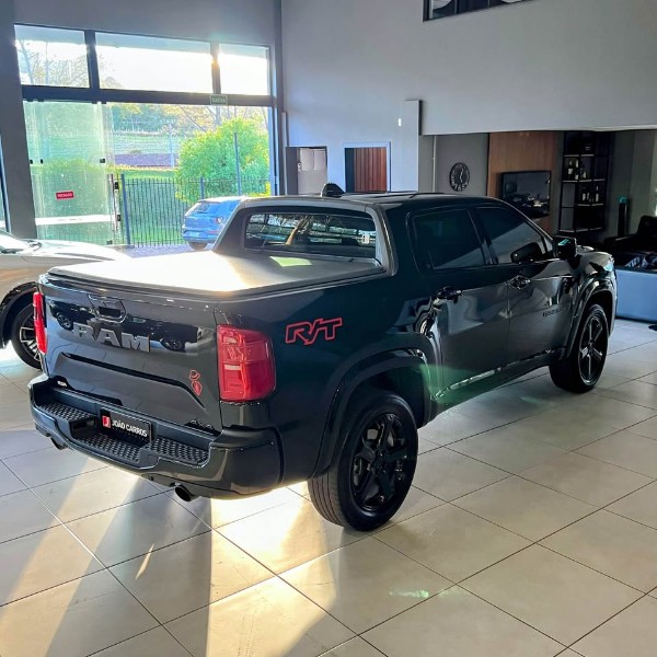 DODGE RAMPAGE 2.0 HURRICANE R/T 4 4X4 TURBO 4P AUTOMÁTICO 2024/2024 JOÃO CARROS MULTIMARCAS GUAPORÉ / Carros no Vale DODGE RAMPAGE 2.0 HURRICANE R/T 4 4X4 TURBO 4P AUTOMÁTICO 2024/2024 JOÃO CARROS MULTIMARCAS GUAPORÉ / Carros no Vale