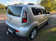 KIA SOUL 1.6 /2010 MENEGHINI VEÍCULOS ARROIO DO MEIO / Carros no Vale