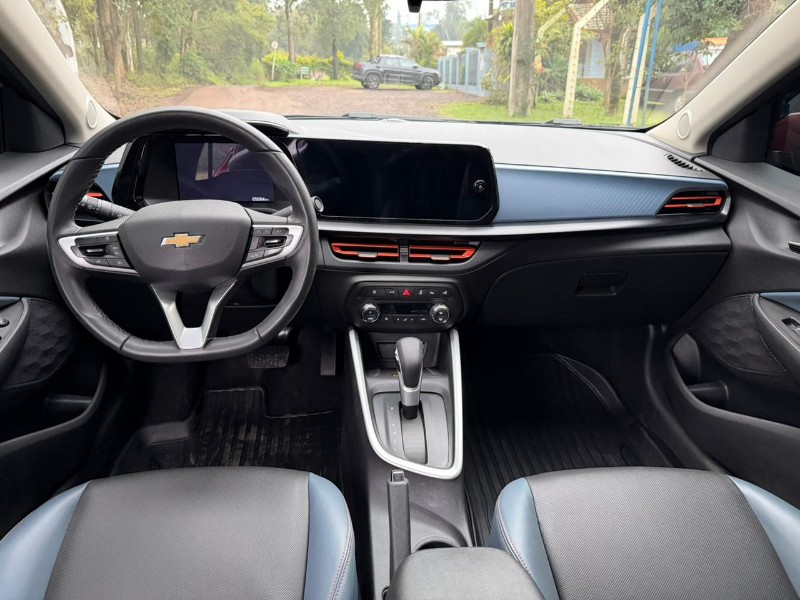 CHEVROLET ONIX PLUS PREMIER2 1.0 TURBO /2026 MENEGHINI VEÍCULOS ARROIO DO MEIO / Carros no Vale CHEVROLET ONIX PLUS PREMIER2 1.0 TURBO /2026 MENEGHINI VEÍCULOS ARROIO DO MEIO / Carros no Vale