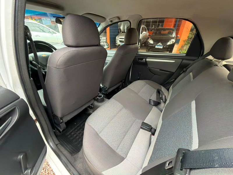CHEVROLET CELTA LT 1.0 /2014 MENEGHINI VEÍCULOS ARROIO DO MEIO / Carros no Vale