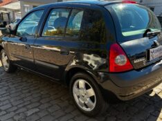 RENAULT CLIO HATCH PRIVILEGE 1.0 16V FLEX 2004 2004/2004 COMPLETO VEÍCULOS GUAPORÉ / Carros no Vale