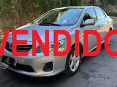 TOYOTA COROLLA GLI 1.8 2013/2014 ESTAÇÃO DO CARRO ESTRELA / Carros no Vale