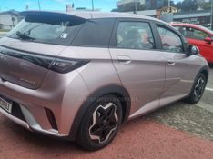 BYD DOLPHIN GS 180 EV ELÉTRICO 2024/2025 HUBNER MULTIMARCAS FARROUPILHA / Carros no Vale