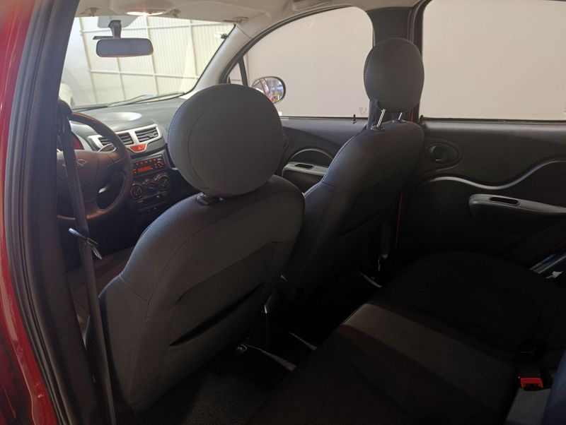 Caoa Chery Qq 1.0 Act 2016/2016 SIM VEÍCULOS PORTO ALEGRE / Carros no Vale Caoa Chery Qq 1.0 Act 2016/2016 SIM VEÍCULOS PORTO ALEGRE / Carros no Vale
