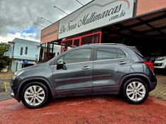 CHEVROLET TRACKER 1.4 16V PREMIER TURBO 2017/2018 HUBNER MULTIMARCAS FARROUPILHA / Carros no Vale