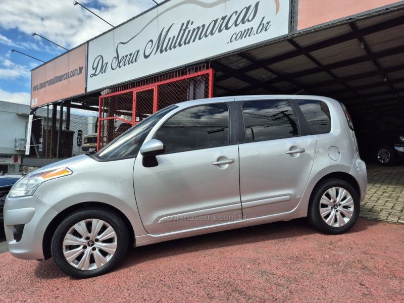 CITROËN C3 PICASSO 1.6 GLX 16V 2011/2012 HUBNER MULTIMARCAS FARROUPILHA / Carros no Vale