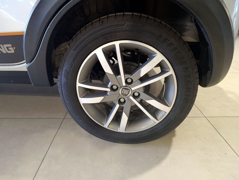 Fiat Mobi Trekking 1.0 2023/2024 SIM VEÍCULOS PORTO ALEGRE / Carros no Vale Fiat Mobi Trekking 1.0 2023/2024 SIM VEÍCULOS PORTO ALEGRE / Carros no Vale