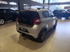 Fiat Mobi Trekking 1.0 2023/2024 SIM VEÍCULOS PORTO ALEGRE / Carros no Vale