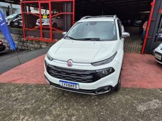 FIAT TORO 2.0 16V TURBO FREEDOM 4WD 2018/2019 HUBNER MULTIMARCAS FARROUPILHA / Carros no Vale