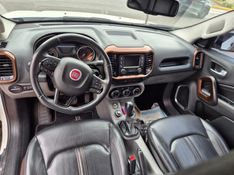 FIAT TORO 2.0 16V TURBO FREEDOM 4WD 2018/2019 HUBNER MULTIMARCAS FARROUPILHA / Carros no Vale
