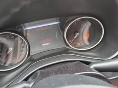 FIAT TORO 2.0 16V TURBO FREEDOM 4WD 2018/2019 HUBNER MULTIMARCAS FARROUPILHA / Carros no Vale