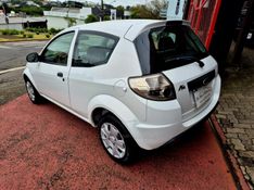 FORD KA 1.0 MPI 8V 2012/2013 HUBNER MULTIMARCAS FARROUPILHA / Carros no Vale