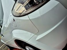 FORD KA 1.0 MPI 8V 2012/2013 HUBNER MULTIMARCAS FARROUPILHA / Carros no Vale