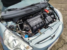 HONDA FIT 1.5 EX 16V 2006/2007 HUBNER MULTIMARCAS FARROUPILHA / Carros no Vale