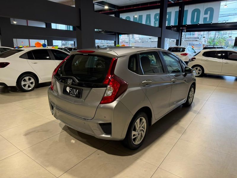 Honda Fit Lx 1.5 Flexone 2015/2016 SIM VEÍCULOS PORTO ALEGRE / Carros no Vale Honda Fit Lx 1.5 Flexone 2015/2016 SIM VEÍCULOS PORTO ALEGRE / Carros no Vale