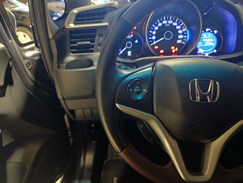 Honda Wr-v 1.5 16v Flexone Exl Cvt 2018/2018 SIM VEÍCULOS PORTO ALEGRE / Carros no Vale