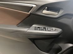 Honda Wr-v 1.5 16v Flexone Exl Cvt 2018/2018 SIM VEÍCULOS PORTO ALEGRE / Carros no Vale