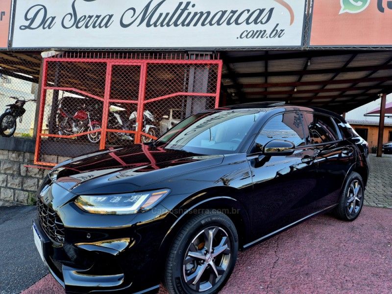 HONDA ZR-V 2.0 16V TOURING 2023/2024 HUBNER MULTIMARCAS FARROUPILHA / Carros no Vale