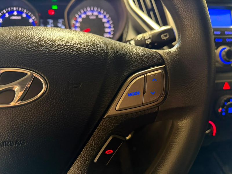 Hyundai Hb20 1.0m Comfor 2015/2015 SIM VEÍCULOS PORTO ALEGRE / Carros no Vale Hyundai Hb20 1.0m Comfor 2015/2015 SIM VEÍCULOS PORTO ALEGRE / Carros no Vale
