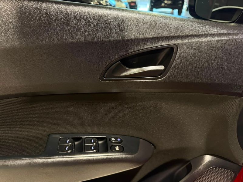 Hyundai Hb20 1.0m Comfor 2015/2015 SIM VEÍCULOS PORTO ALEGRE / Carros no Vale Hyundai Hb20 1.0m Comfor 2015/2015 SIM VEÍCULOS PORTO ALEGRE / Carros no Vale