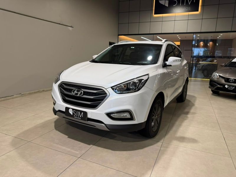 Hyundai Ix35 Gl 2.0 16v 2wd 2021/2022 SIM VEÍCULOS PORTO ALEGRE / Carros no Vale