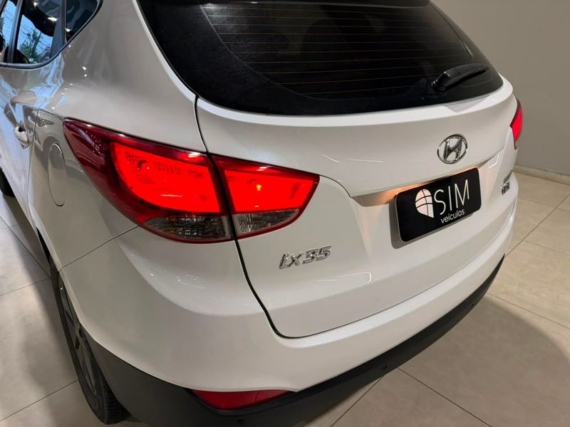 Hyundai Ix35 Gl 2.0 16v 2wd 2021/2022 SIM VEÍCULOS PORTO ALEGRE / Carros no Vale