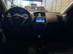 Nissan Versa Sv 1.6 2018/2019 SIM VEÍCULOS PORTO ALEGRE / Carros no Vale