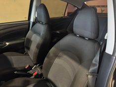 Nissan Versa Sv 1.6 2018/2019 SIM VEÍCULOS PORTO ALEGRE / Carros no Vale