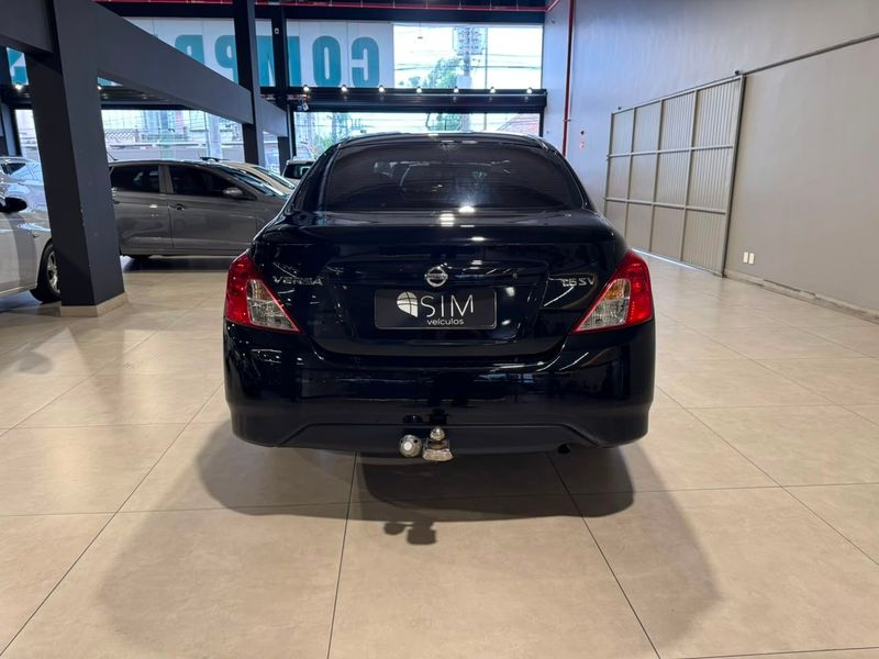 Nissan Versa Sv 1.6 2018/2019 SIM VEÍCULOS PORTO ALEGRE / Carros no Vale Nissan Versa Sv 1.6 2018/2019 SIM VEÍCULOS PORTO ALEGRE / Carros no Vale