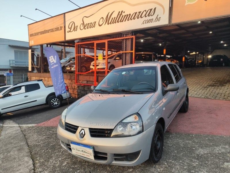 RENAULT CLIO 1.0 CAMPUS 16V 2008/2009 HUBNER MULTIMARCAS FARROUPILHA / Carros no Vale RENAULT CLIO 1.0 CAMPUS 16V 2008/2009 HUBNER MULTIMARCAS FARROUPILHA / Carros no Vale