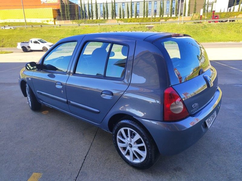 RENAULT CLIO 1.0 CAMPUS 16V 2010/2010 HUBNER MULTIMARCAS FARROUPILHA / Carros no Vale RENAULT CLIO 1.0 CAMPUS 16V 2010/2010 HUBNER MULTIMARCAS FARROUPILHA / Carros no Vale