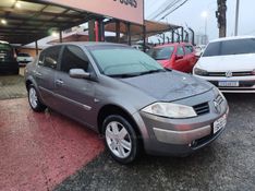 RENAULT MÉGANE 2.0 DYNAMIQUE SEDAN 16V 2007/2008 HUBNER MULTIMARCAS FARROUPILHA / Carros no Vale