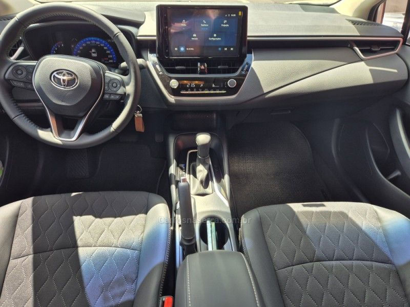 TOYOTA COROLLA 2.0 GLI 16V 2026/2026 HUBNER MULTIMARCAS FARROUPILHA / Carros no Vale