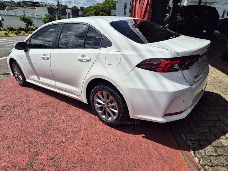 TOYOTA COROLLA 2.0 GLI 16V 2026/2026 HUBNER MULTIMARCAS FARROUPILHA / Carros no Vale