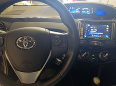 Toyota Etios Hb Xs 1.5 2017/2018 SIM VEÍCULOS PORTO ALEGRE / Carros no Vale