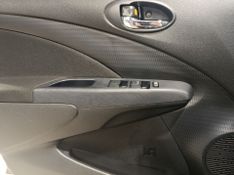 Toyota Etios Hb Xs 1.5 2017/2018 SIM VEÍCULOS PORTO ALEGRE / Carros no Vale