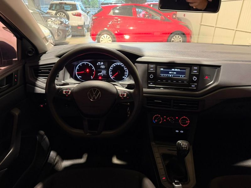 Volkswagen Polo Track 1.0 12v 2023/2023 SIM VEÍCULOS PORTO ALEGRE / Carros no Vale Volkswagen Polo Track 1.0 12v 2023/2023 SIM VEÍCULOS PORTO ALEGRE / Carros no Vale