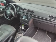 VOLKSWAGEN SAVEIRO 1.6 CROSS CD 16V 2016/2017 HUBNER MULTIMARCAS FARROUPILHA / Carros no Vale
