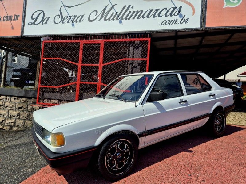 VOLKSWAGEN VOYAGE 1.8 GL 8V 1995/1995 HUBNER MULTIMARCAS FARROUPILHA / Carros no Vale VOLKSWAGEN VOYAGE 1.8 GL 8V 1995/1995 HUBNER MULTIMARCAS FARROUPILHA / Carros no Vale