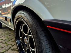 VOLKSWAGEN VOYAGE 1.8 GL 8V 1995/1995 HUBNER MULTIMARCAS FARROUPILHA / Carros no Vale