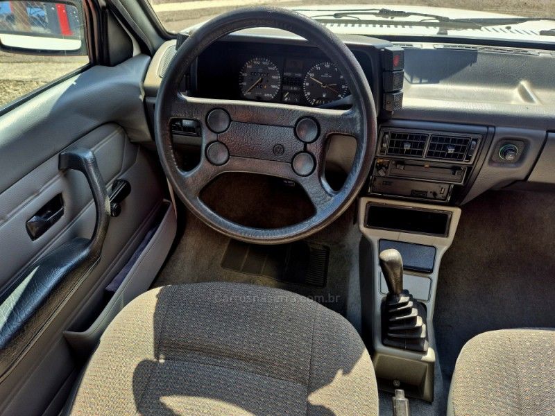 VOLKSWAGEN VOYAGE 1.8 GL 8V 1995/1995 HUBNER MULTIMARCAS FARROUPILHA / Carros no Vale VOLKSWAGEN VOYAGE 1.8 GL 8V 1995/1995 HUBNER MULTIMARCAS FARROUPILHA / Carros no Vale