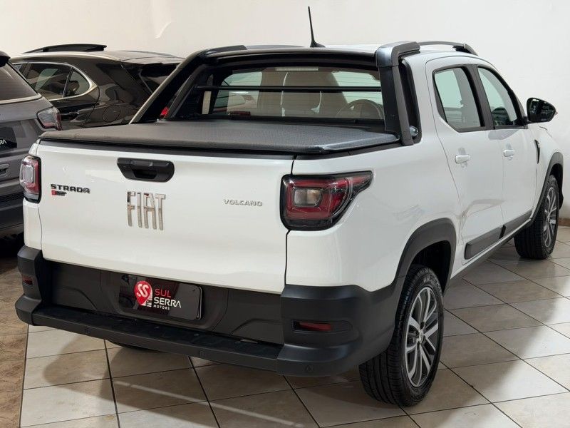 FIAT STRADA 1.3 VOLCANO CD 8V 2023/2023 SUL SERRA MOTORS CAXIAS DO SUL / Carros no Vale