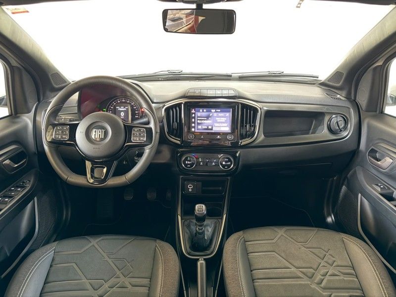 FIAT STRADA 1.3 VOLCANO CD 8V 2023/2023 SUL SERRA MOTORS CAXIAS DO SUL / Carros no Vale