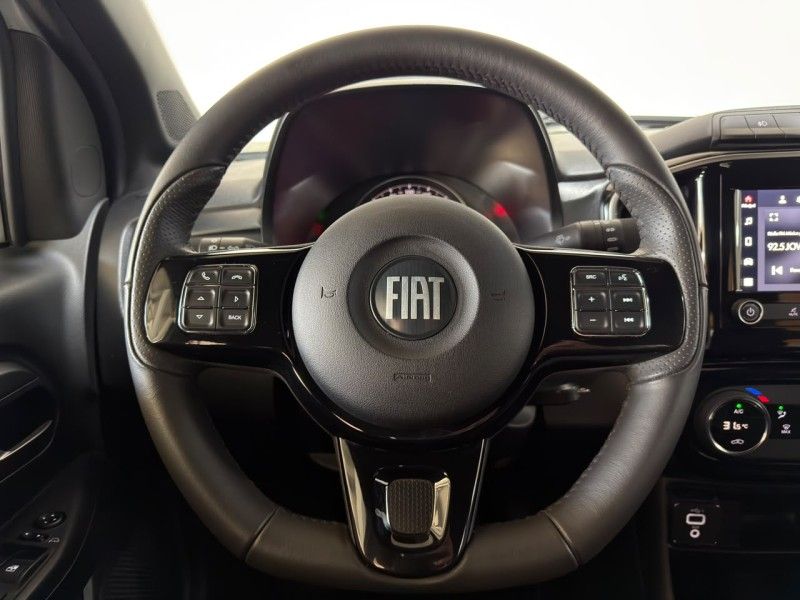 FIAT STRADA 1.3 VOLCANO CD 8V 2023/2023 SUL SERRA MOTORS CAXIAS DO SUL / Carros no Vale