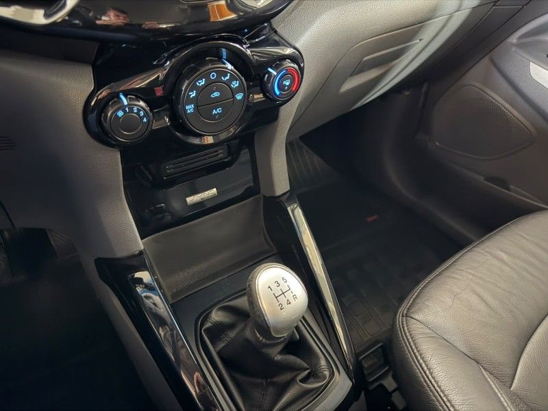 FORD ECOSPORT 1.6 FREESTYLE 16V 2014/2015 SUL SERRA MOTORS CAXIAS DO SUL / Carros no Vale FORD ECOSPORT 1.6 FREESTYLE 16V 2014/2015 SUL SERRA MOTORS CAXIAS DO SUL / Carros no Vale