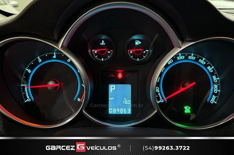 CHEVROLET CRUZE 1.8 LT 16V 2014/2014 GARCEZ VEÍCULOS BENTO GONÇALVES / Carros no Vale CHEVROLET CRUZE 1.8 LT 16V 2014/2014 GARCEZ VEÍCULOS BENTO GONÇALVES / Carros no Vale