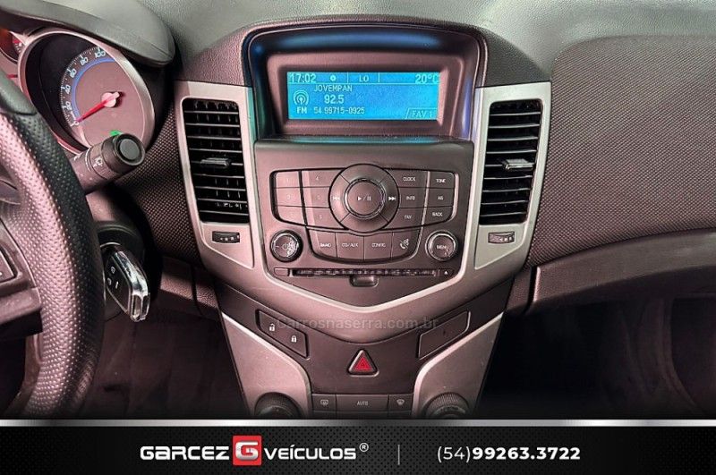 CHEVROLET CRUZE 1.8 LT 16V 2014/2014 GARCEZ VEÍCULOS BENTO GONÇALVES / Carros no Vale CHEVROLET CRUZE 1.8 LT 16V 2014/2014 GARCEZ VEÍCULOS BENTO GONÇALVES / Carros no Vale